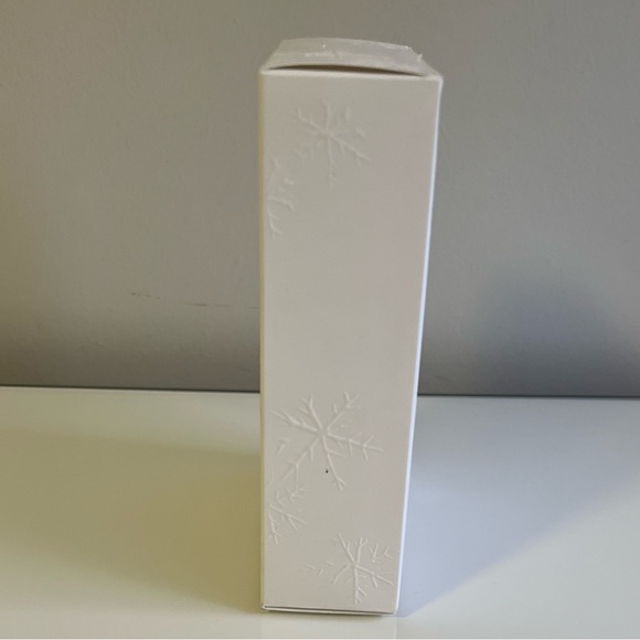 New Lise Watier Neiges 100ml Eau De Parfum - Picture 3 of 7